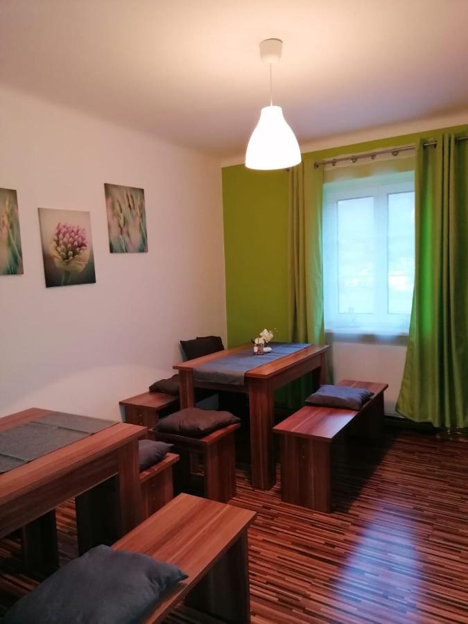 스핏즈 Gaestehaus Ruinenblick B&B 외부 사진